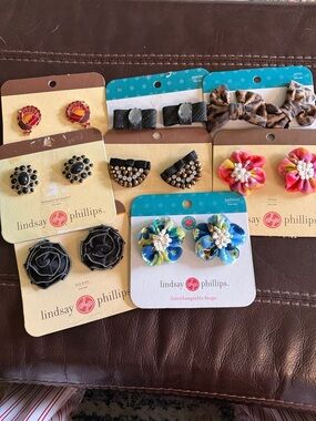 Lindsay Phillips snap on shoe decor.  8 different varieties